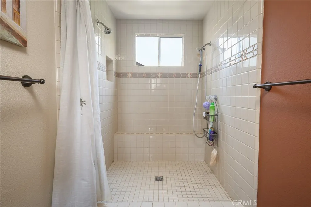 https://cdn.realtyfeed.com/cdn/127/306738942/a83019c18e40b59423aa8c4902a0e1b8.webp