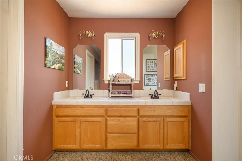 https://cdn.realtyfeed.com/cdn/127/306738942/d583393be910b7cb38f897544e6ce1f0.webp