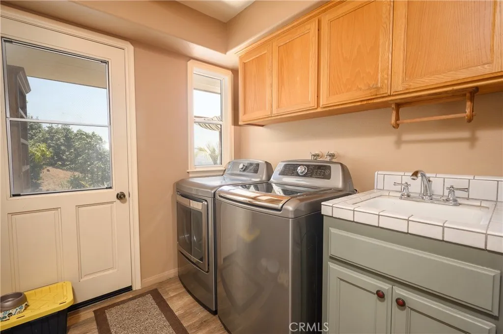 https://cdn.realtyfeed.com/cdn/127/306738942/e517f30a1226f92b66daa7f34dc40e67.webp