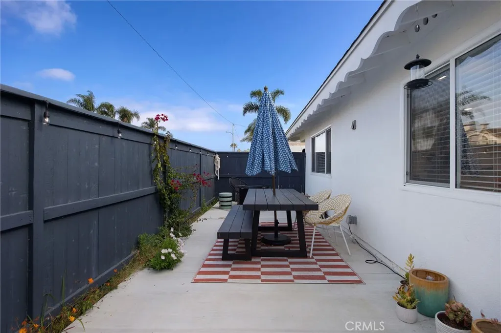 1209 Florida Street, Huntington Beach, CA 92648 - Photo 4 of 35, Huntington Beach, CA