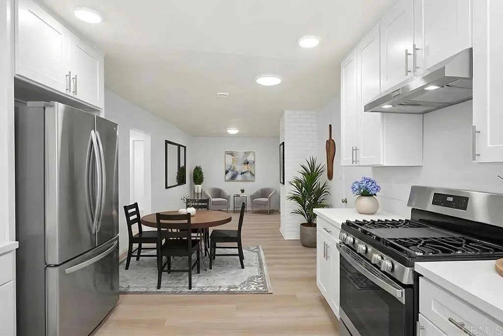 https://cdn.realtyfeed.com/cdn/127/306739014/36dfb90d770f65c2597efe496ed6bf78.webp