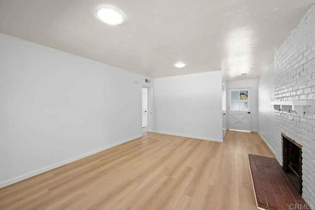 https://cdn.realtyfeed.com/cdn/127/306739014/678c09e98901b98d048c249c76c286c6.webp