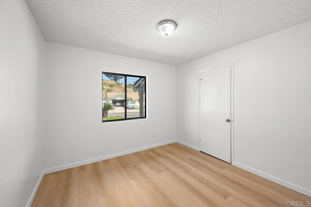https://cdn.realtyfeed.com/cdn/127/306739014/80d0294299ffb9221f8693c1435cf1c7.webp