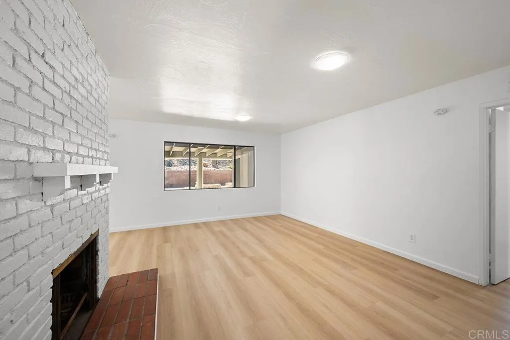 https://cdn.realtyfeed.com/cdn/127/306739014/9294956b94cf2c3dc5169e6e1cf981e8.webp