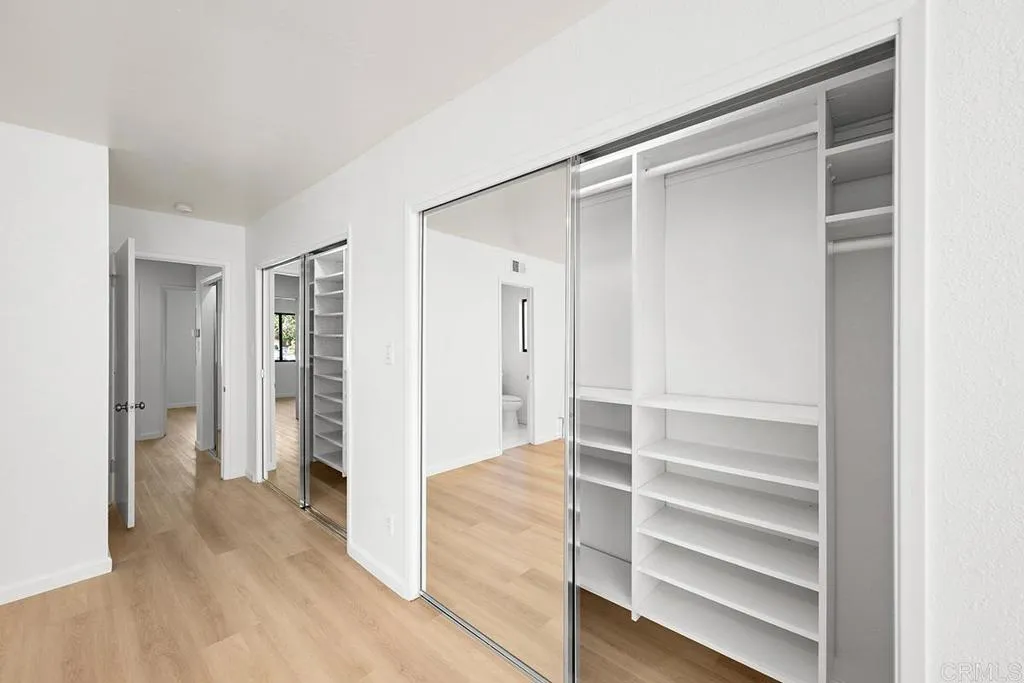 https://cdn.realtyfeed.com/cdn/127/306739014/9ebc5aa347a41903c38ec10984cd15fb.webp