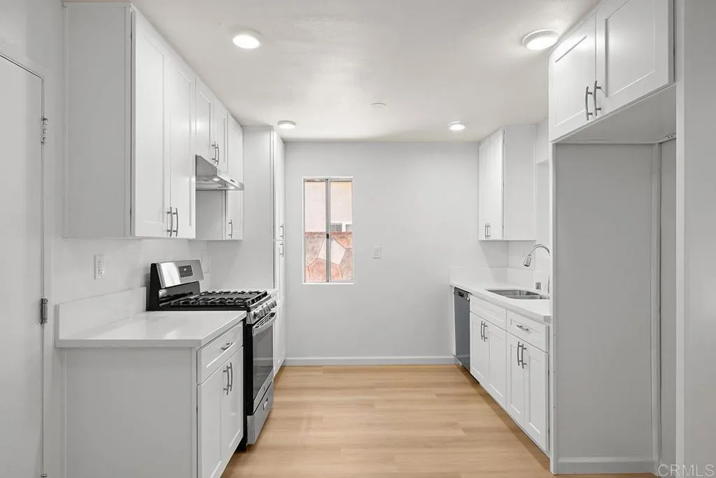 https://cdn.realtyfeed.com/cdn/127/306739014/cc21dca5c5a1db5ab9cdf34cb2c429b2.webp