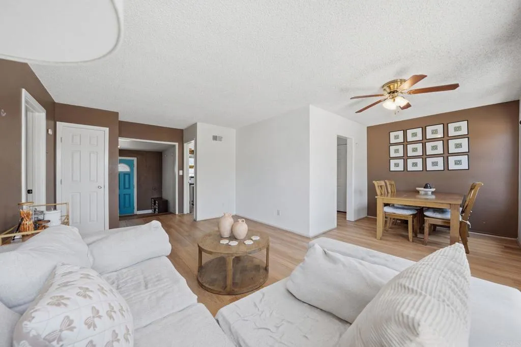Photo #7: PTP2604418 Listing: Photo #7
