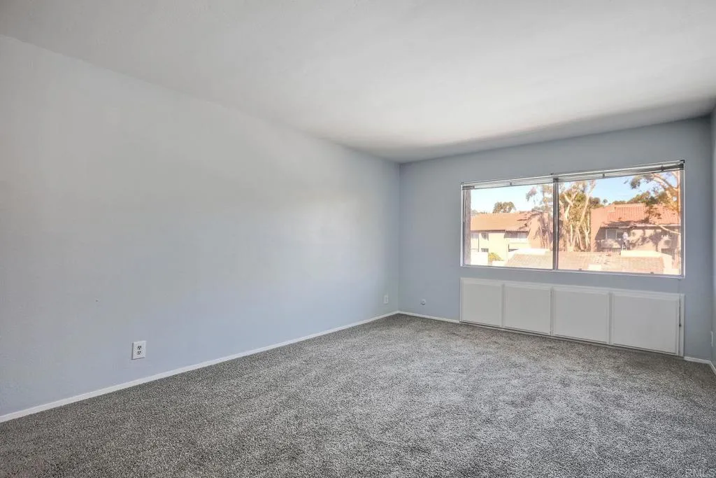 https://cdn.realtyfeed.com/cdn/127/306739067/df2849aa90db5efa9c785373d44e15a8.webp