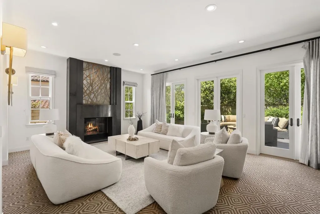 https://cdn.realtyfeed.com/cdn/127/306739071/31eadc3358ab54cd134d2d129d57e3b7.webp