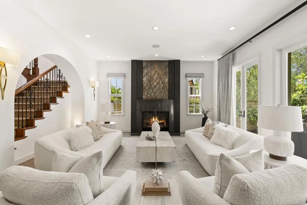 https://cdn.realtyfeed.com/cdn/127/306739071/40403a9bb20818d0ce881295c53d34e5.webp