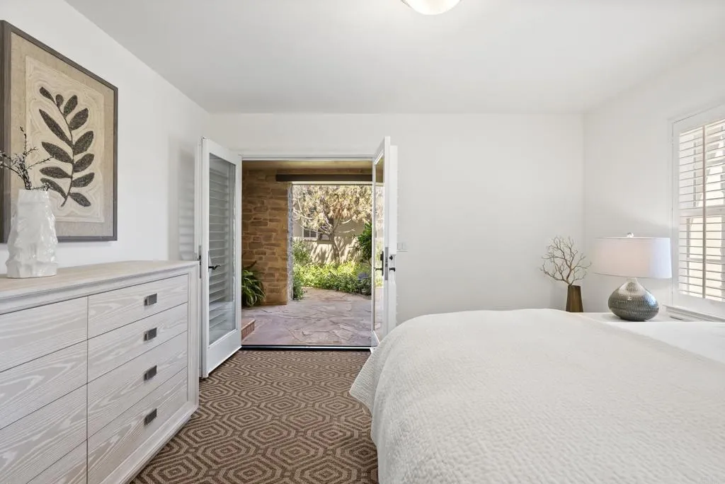 https://cdn.realtyfeed.com/cdn/127/306739071/60dcc12de1d8a8e798195065066e705c.webp