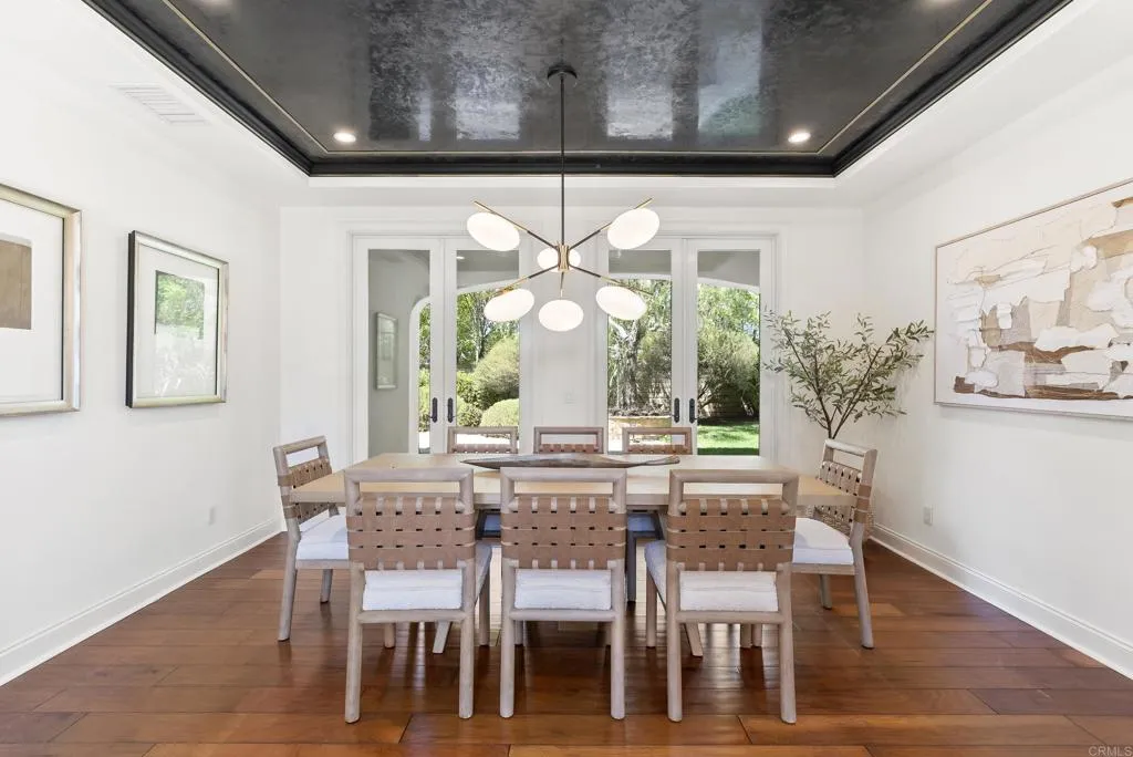 https://cdn.realtyfeed.com/cdn/127/306739071/8f9859de329181359ccfef5329861c88.webp