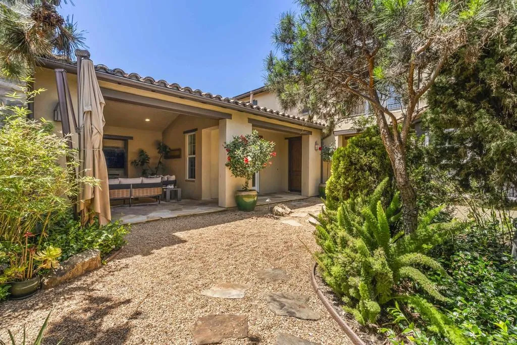 https://cdn.realtyfeed.com/cdn/127/306739071/9b8223877237b271502a8eb78890d6f4.webp