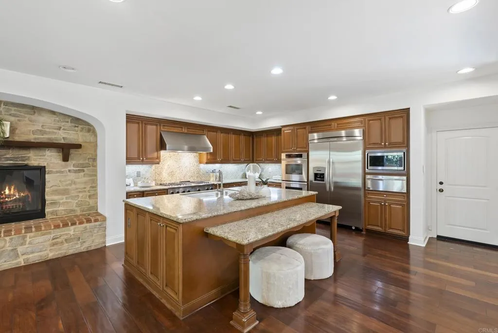 https://cdn.realtyfeed.com/cdn/127/306739071/ae9818f574bf963a5891788b2291d945.webp