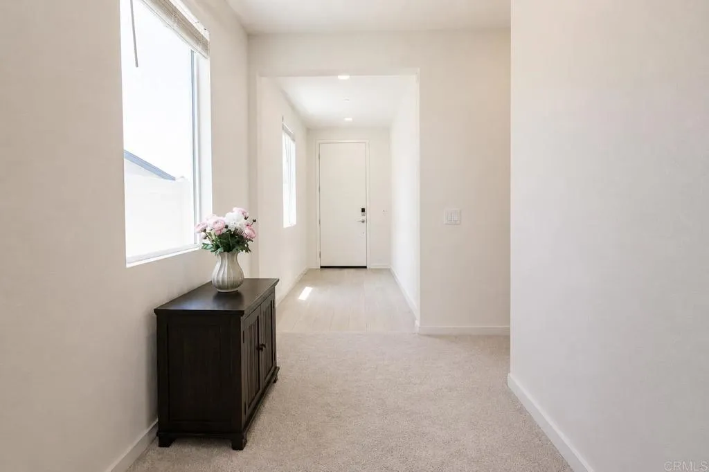 https://cdn.realtyfeed.com/cdn/127/306739073/086ad4b3e05a8577dfddfa6259fdc777.webp