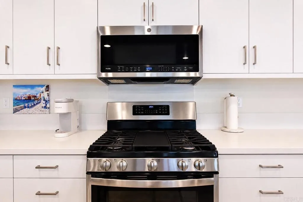 https://cdn.realtyfeed.com/cdn/127/306739073/c5099c12da3201977d72d517520ec13b.webp