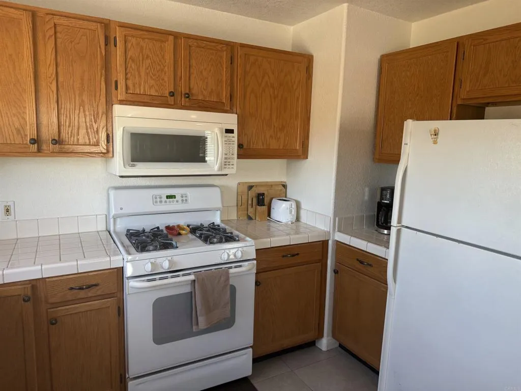 https://cdn.realtyfeed.com/cdn/127/306739083/af191f006d63f50b280e9d622d445159.webp