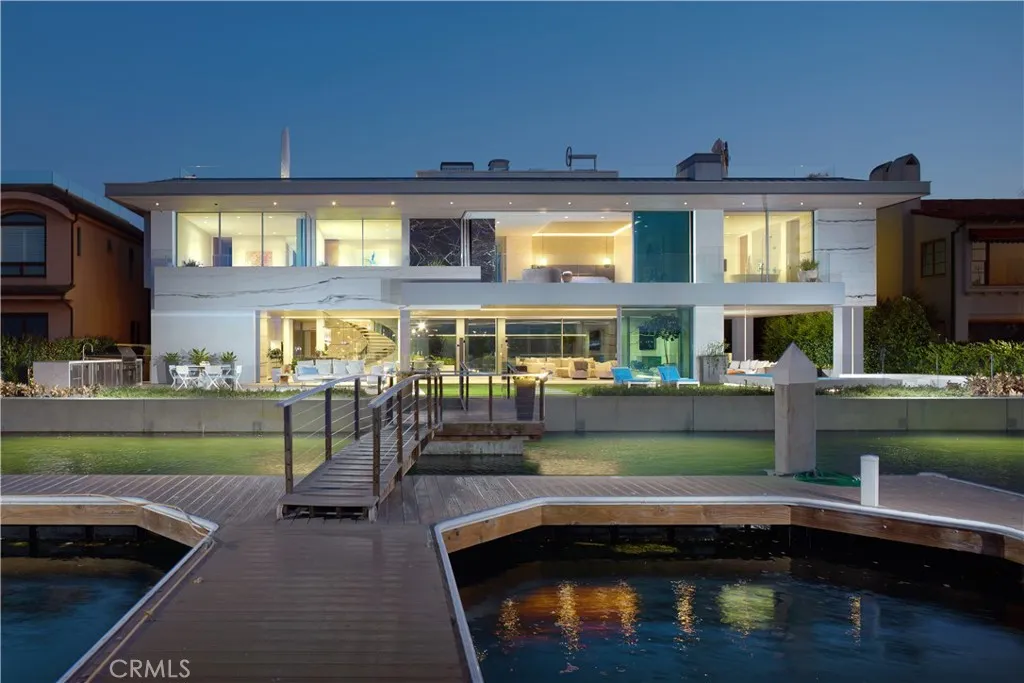 Featured Homes Featured Homes
