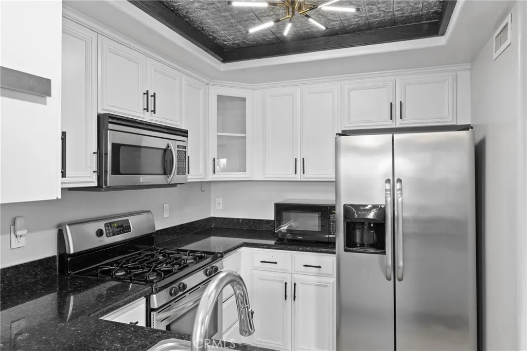 https://cdn.realtyfeed.com/cdn/127/306739138/1344eb4288f4ab5ebe859c50a24c2ba3.webp