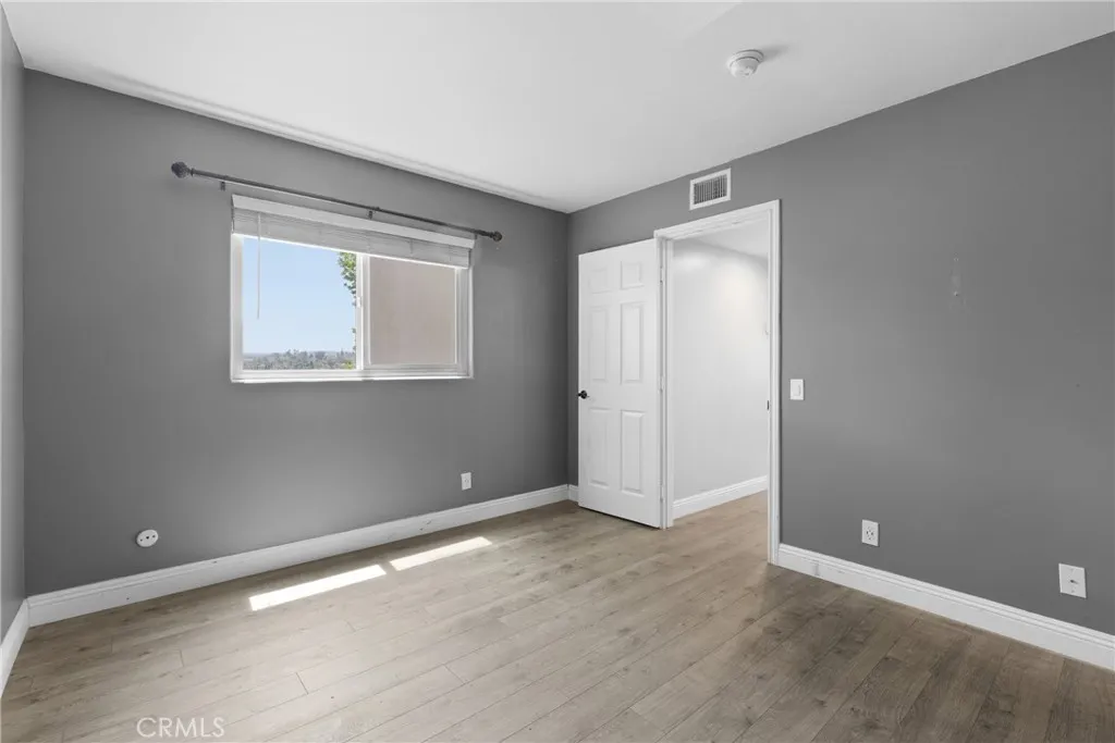 https://cdn.realtyfeed.com/cdn/127/306739138/24411f18e2e2fb2b8e2603d6de35321a.webp