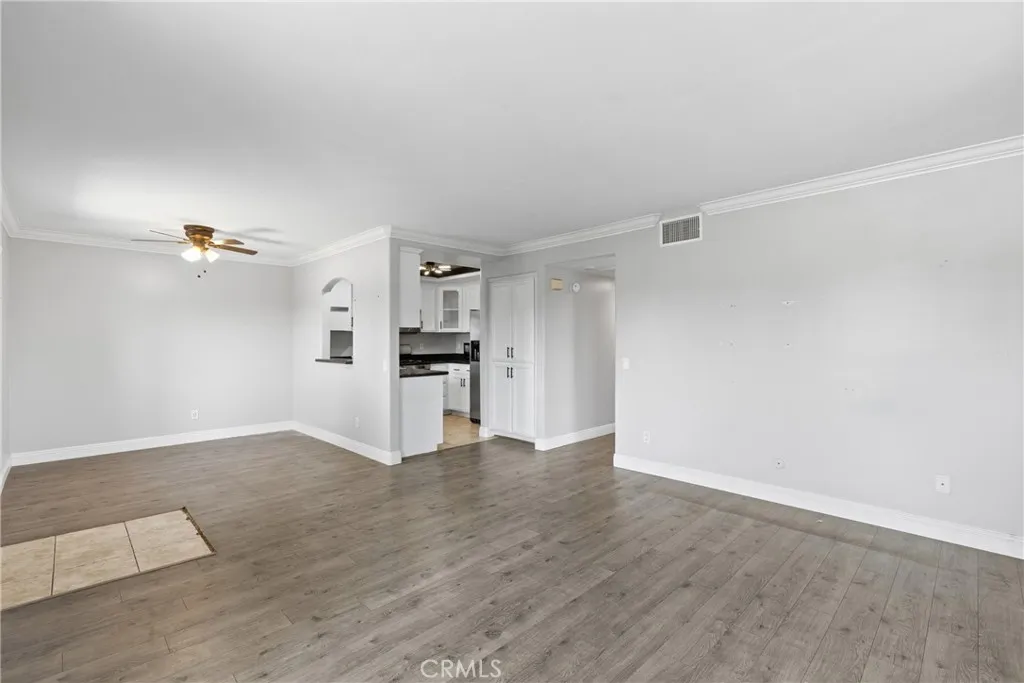 https://cdn.realtyfeed.com/cdn/127/306739138/afc7fd3a7a31d346fd9cf672ca6cf357.webp