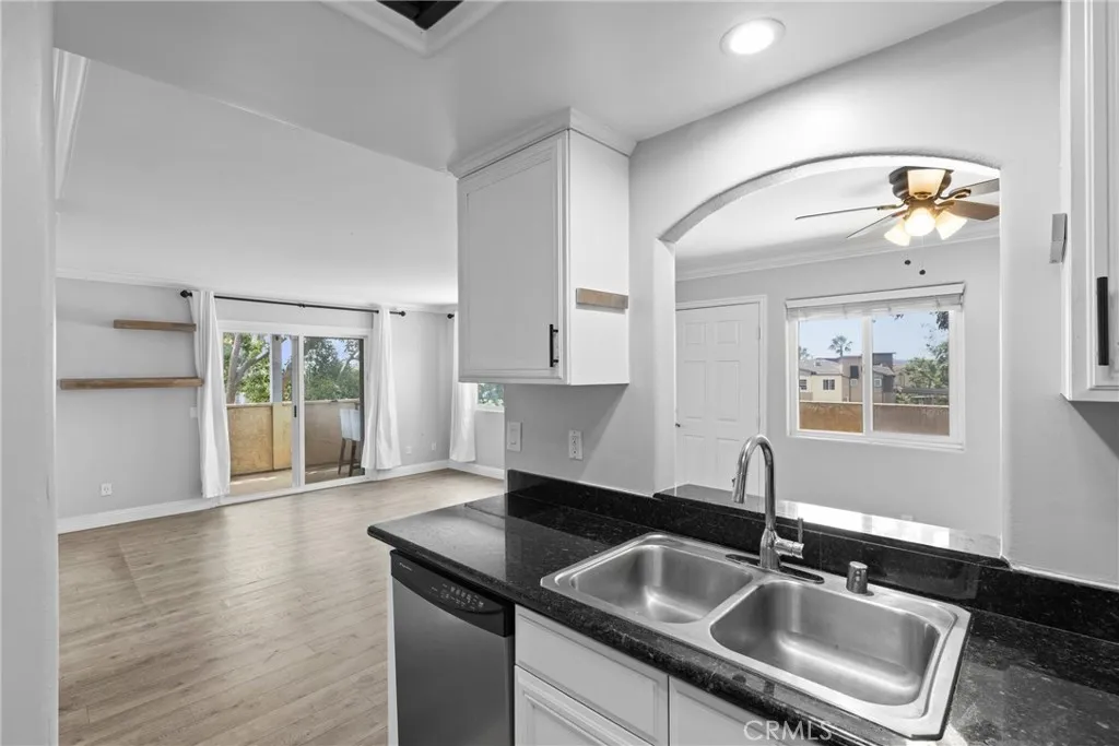 https://cdn.realtyfeed.com/cdn/127/306739138/d84c810ae533766a283f93d82416d422.webp