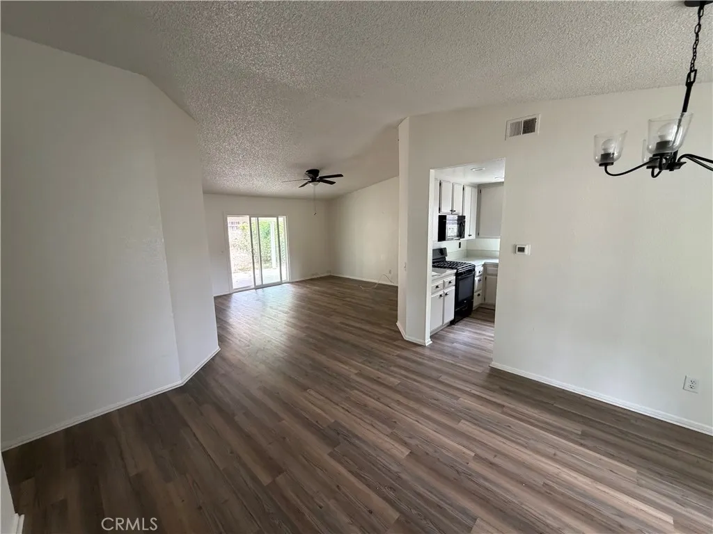 Fontana, CA 92337