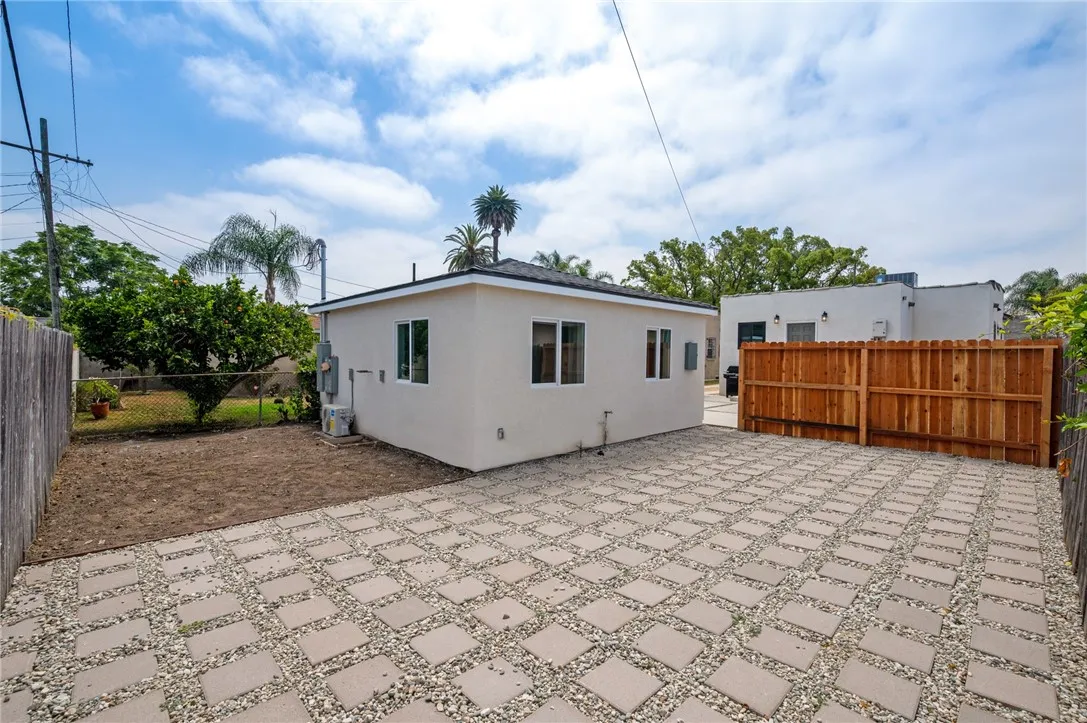 745 W 106th Street, Los Angeles, CA 90044 - Photo 2 of 13, Los Angeles, CA