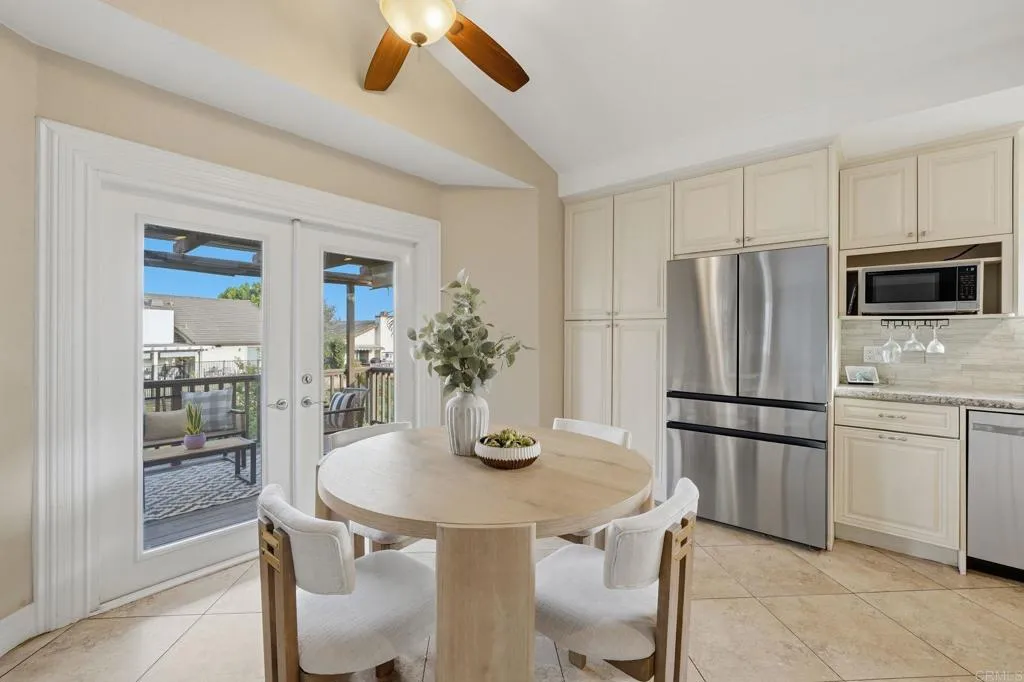 https://cdn.realtyfeed.com/cdn/127/306739369/d0e690f31787d8e2c714b68e40a0b43a.webp