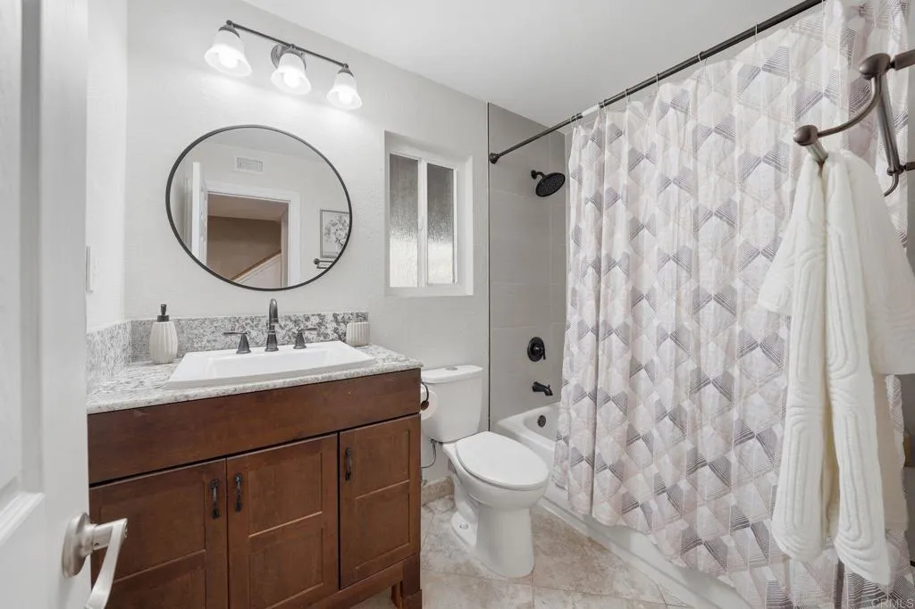 https://cdn.realtyfeed.com/cdn/127/306739369/ff3e8e797236cf2fe535bd4608bca6b8.webp