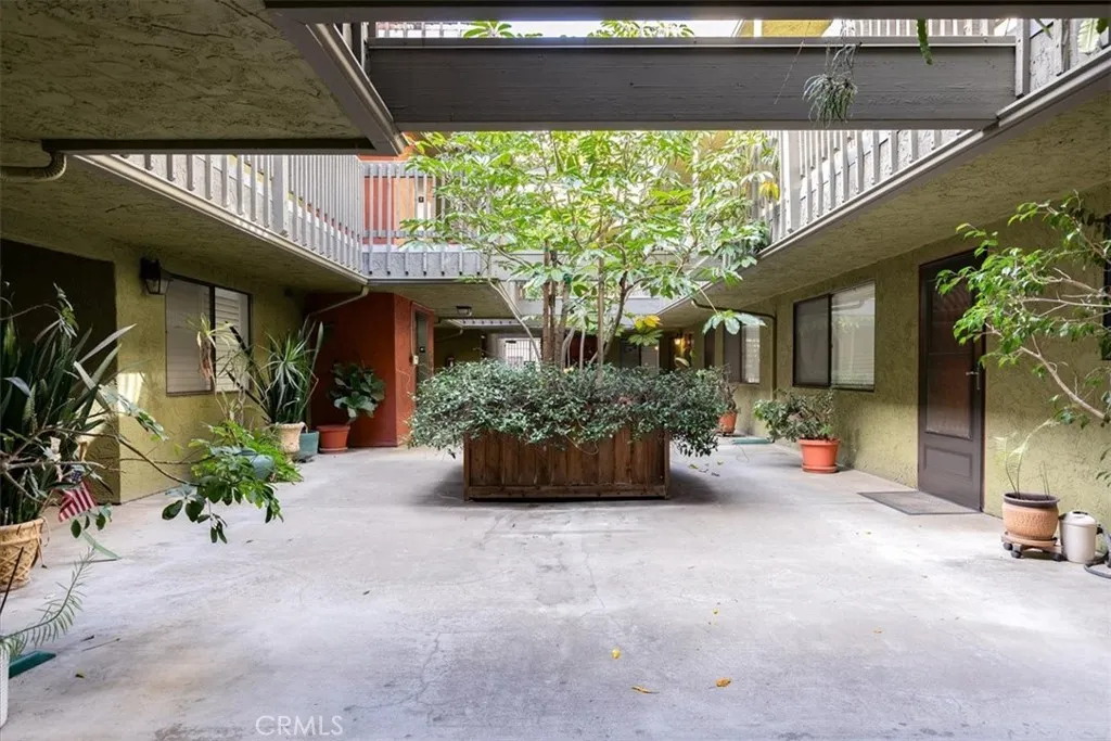 https://cdn.realtyfeed.com/cdn/127/306739403/38cd110188408905b5e2da0c188e5fd5.webp