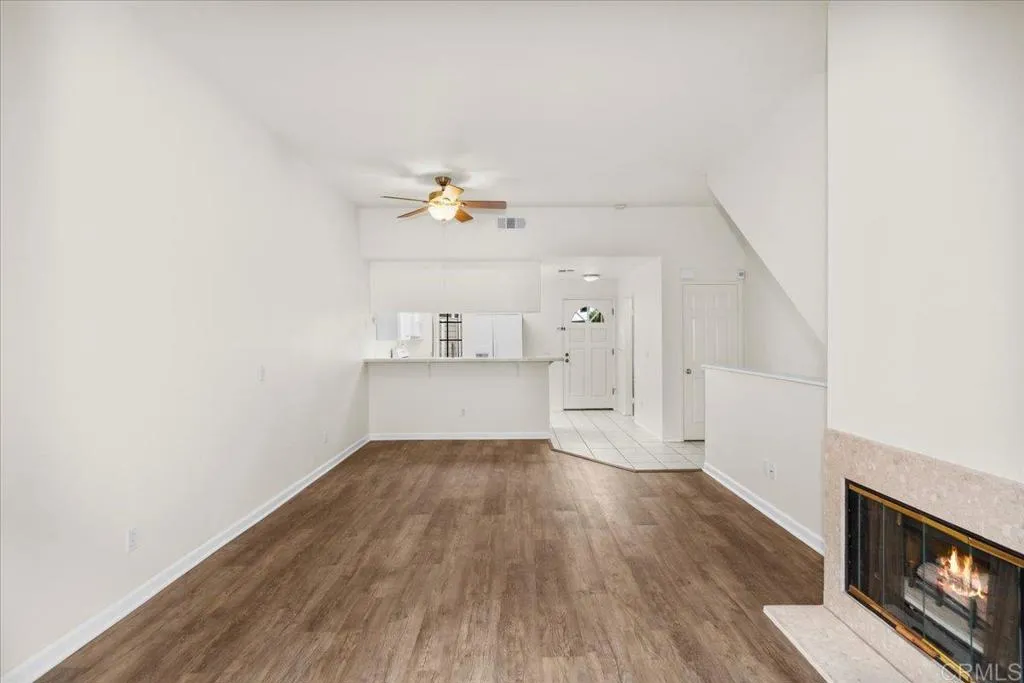 https://cdn.realtyfeed.com/cdn/127/306739404/7caba198a4ada913c446b7aa7bbf7e6c.webp