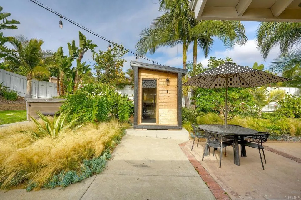https://cdn.realtyfeed.com/cdn/127/306739406/be2f6e7553cda2de4531649a3575301e.webp