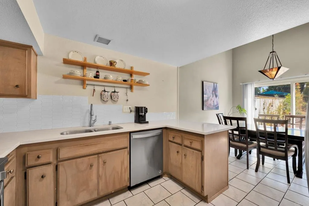 Photo #16: PTP2604432 Listing: Photo #16
