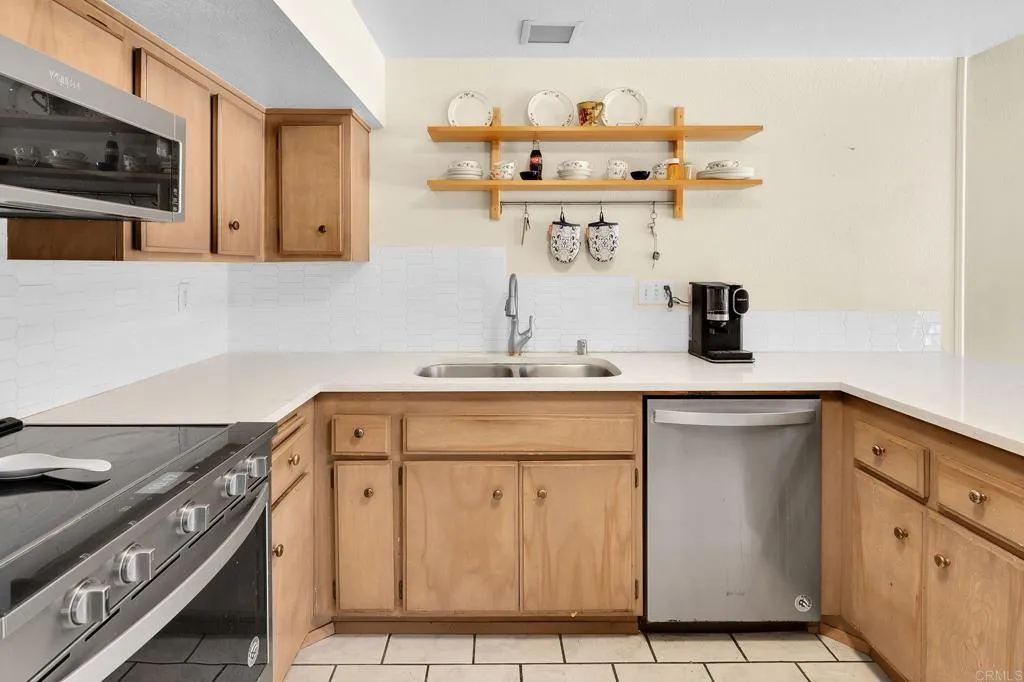 Photo #1: PTP2604432 Listing: Photo #1
