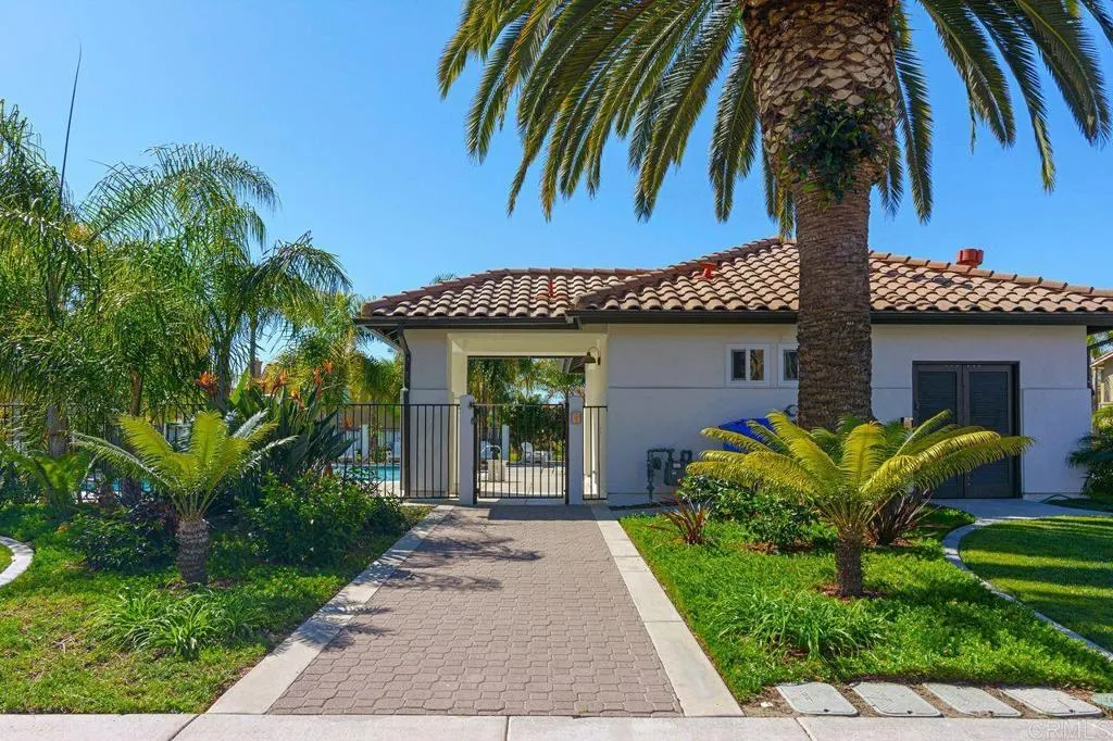 https://cdn.realtyfeed.com/cdn/127/306739496/578171df4e12d2ec36b25262e8a1d573.webp