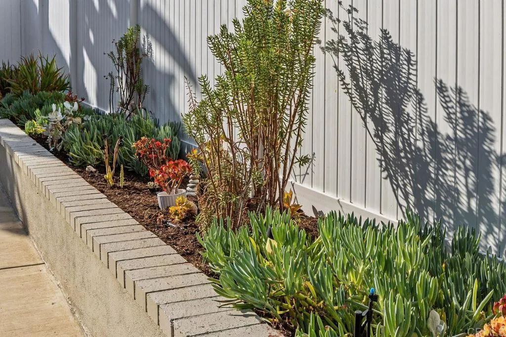 https://cdn.realtyfeed.com/cdn/127/306739496/abb1156ff24b53c58b1ee32e8566bd26.webp