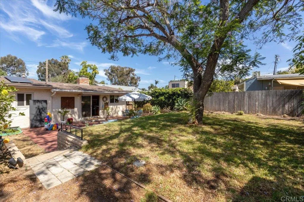 https://cdn.realtyfeed.com/cdn/127/306739505/bb6a43ab9c3dad47b8bb3623f8e4fbd1.webp