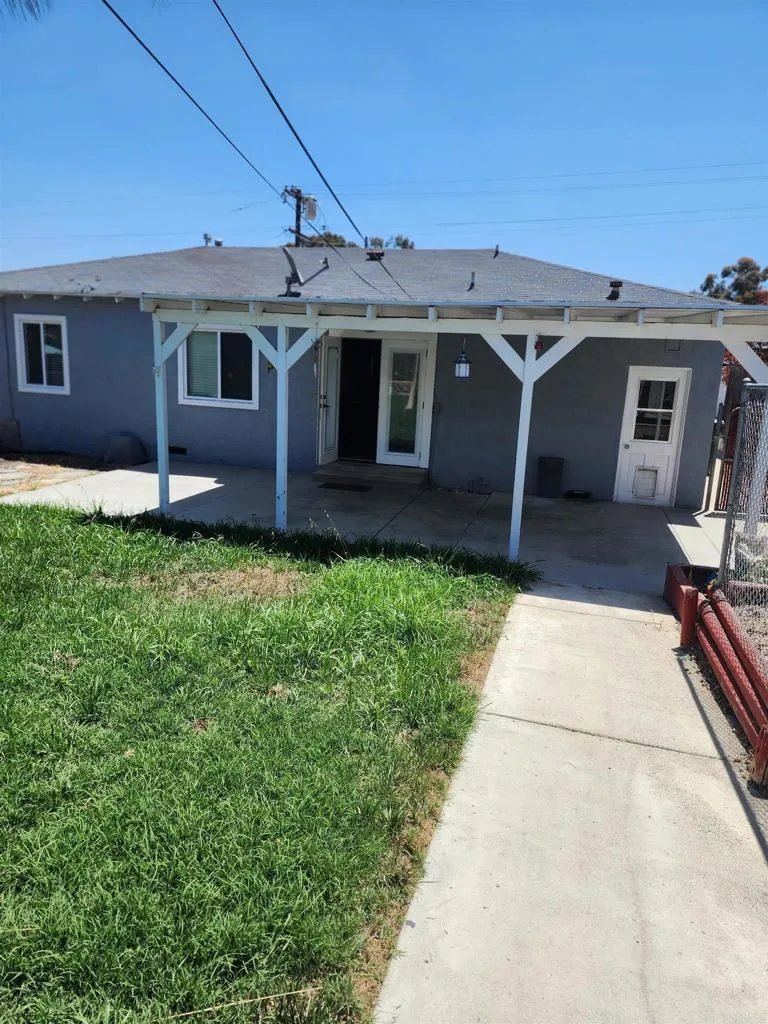 https://cdn.realtyfeed.com/cdn/127/306739533/90066e9e8be576796f54d4011265fed8.webp