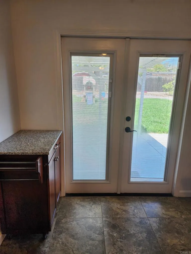 https://cdn.realtyfeed.com/cdn/127/306739533/b7efefff1c2b2e1d5ebc859c6129e7f1.webp