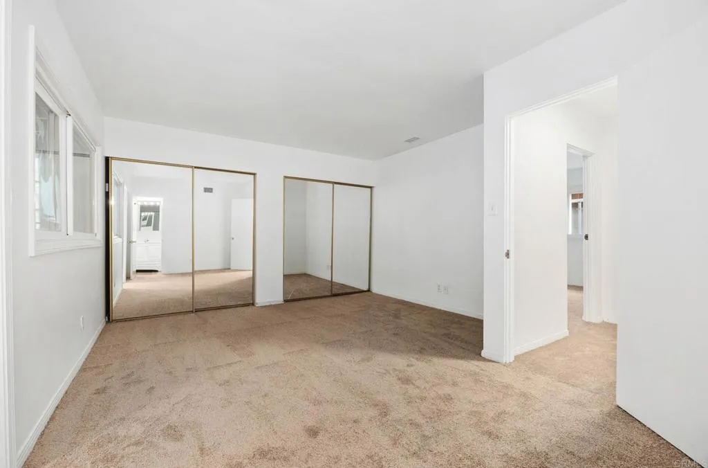 https://cdn.realtyfeed.com/cdn/127/306739593/9b64d54c86011ee6529b3748c1c7e965.webp