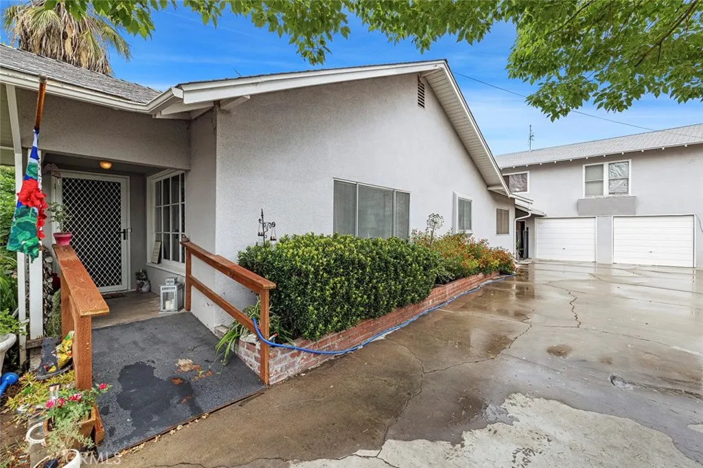 Reedley, CA 93654
