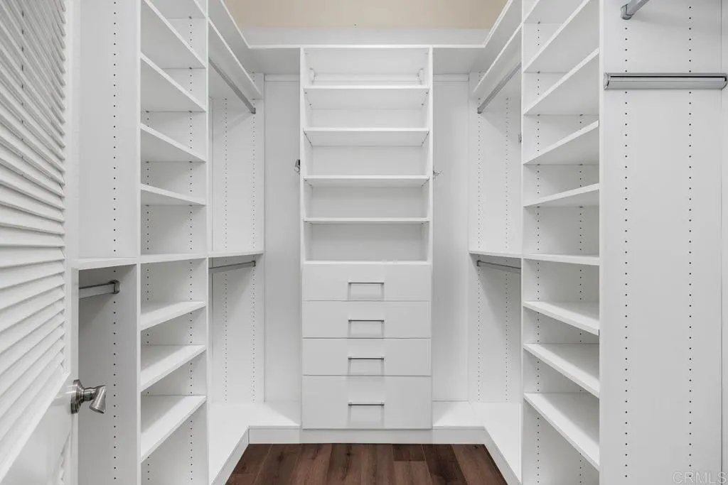 https://cdn.realtyfeed.com/cdn/127/306739599/0c97570e2b850d3877c8ce92522ed77a.webp