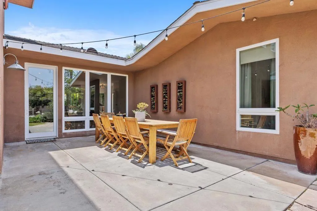 https://cdn.realtyfeed.com/cdn/127/306739599/498fd052d1a270085fd289ba9612ef9b.webp