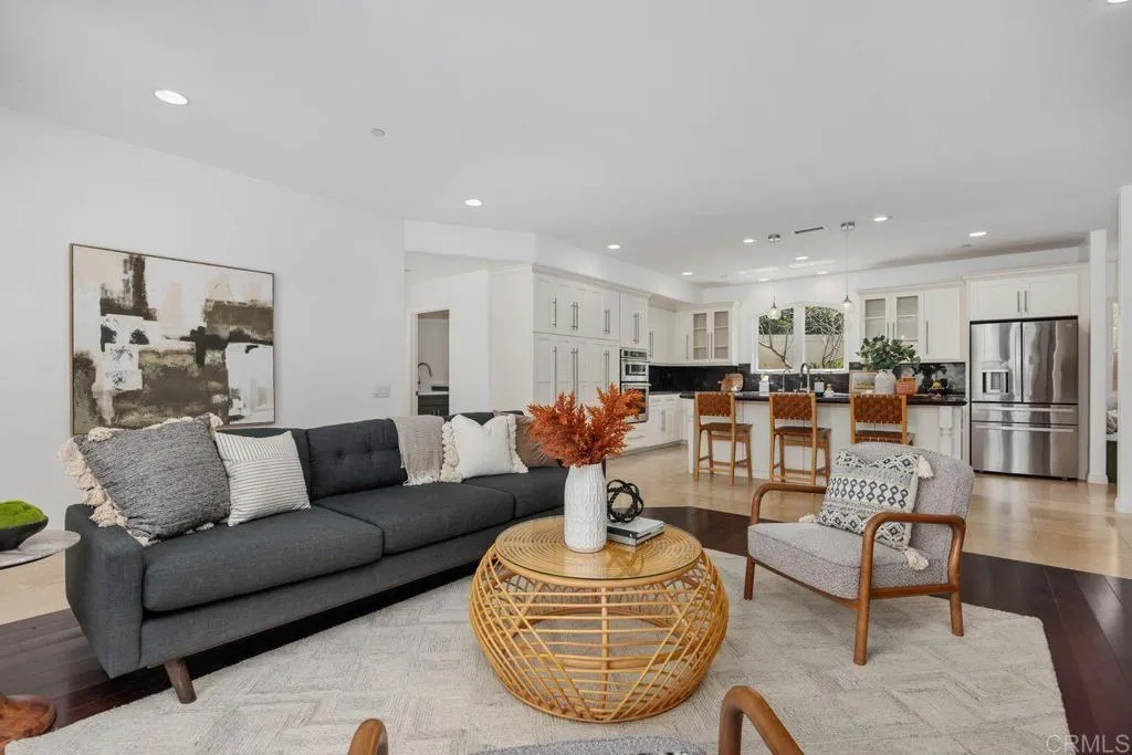 https://cdn.realtyfeed.com/cdn/127/306739599/8a03d233e37c2d779f97d9fee79f5fae.webp