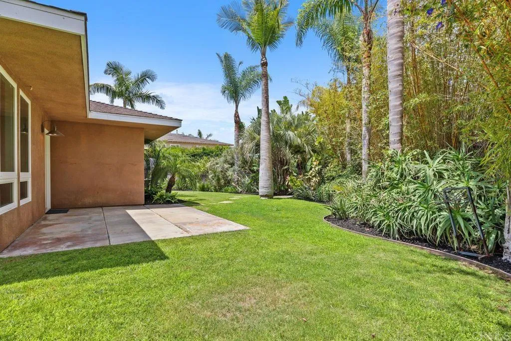 https://cdn.realtyfeed.com/cdn/127/306739599/8d2066111889afcc1522470c43d5f3c7.webp