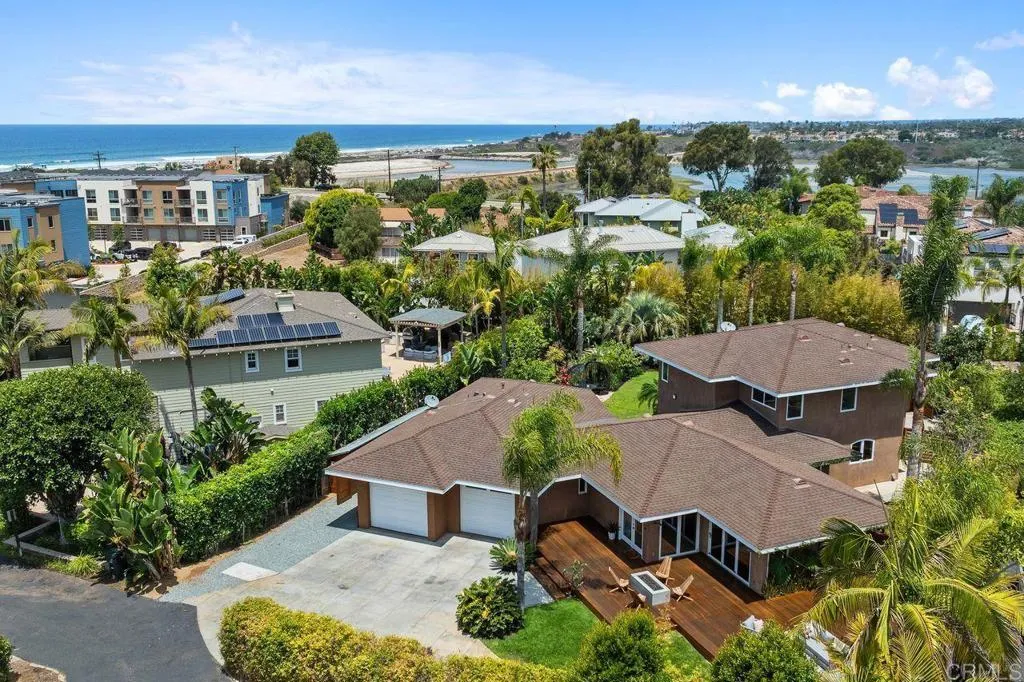 https://cdn.realtyfeed.com/cdn/127/306739599/dc74821bb963361a9527a5bebb528248.webp