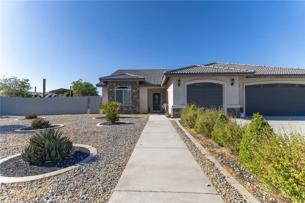 Hesperia, CA 92345