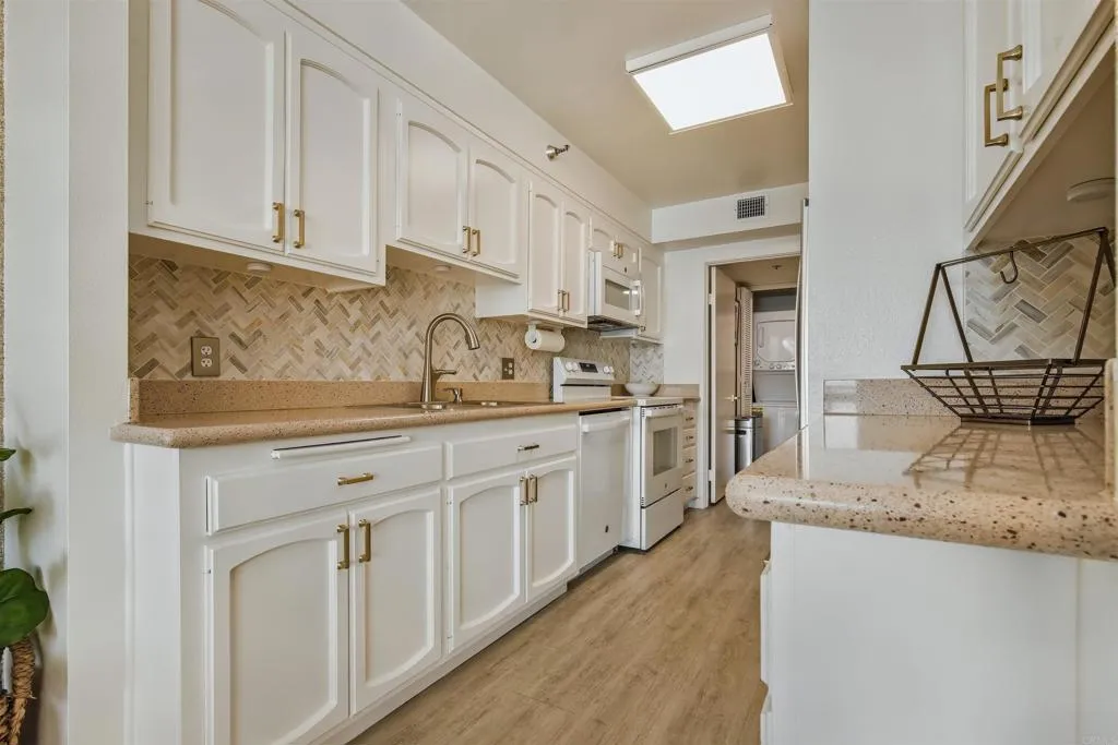 Photo #11: PTP2604437 Listing: Photo #11
