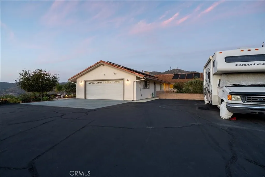 https://cdn.realtyfeed.com/cdn/127/306739656/4bcf1320949b74dc1af2387c6f717d7f.webp